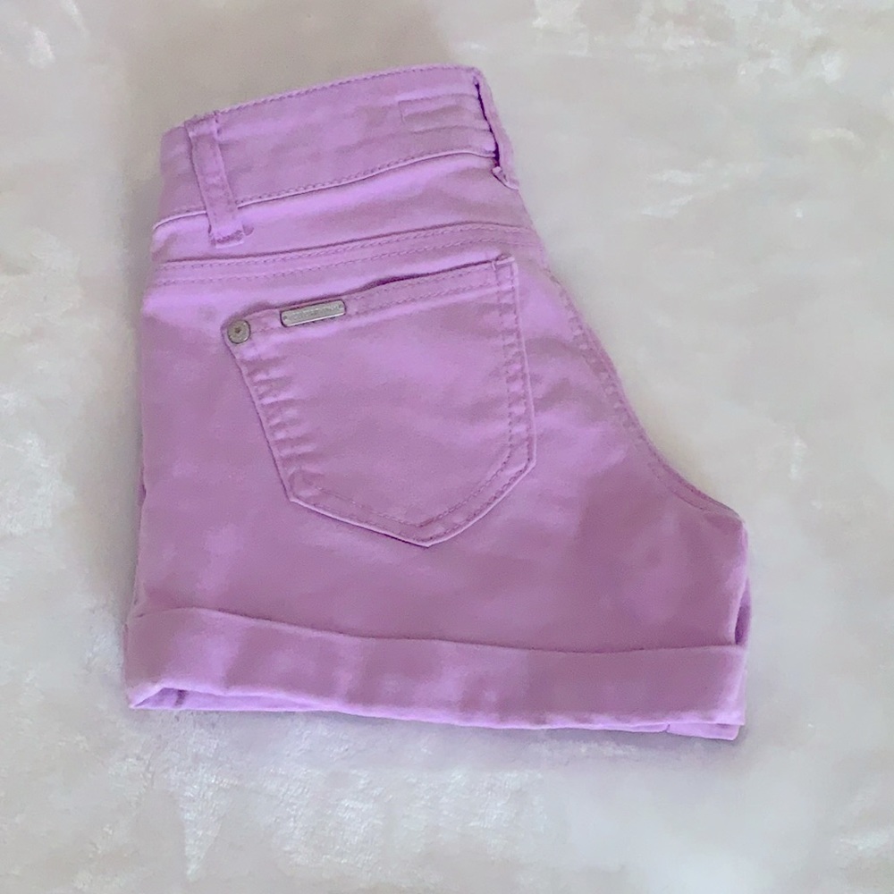 Short pants - Picture 2 of 2